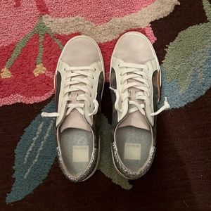 Dolce Vita sneakers
